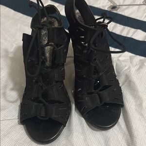 Gianni Bini Black Lace-Up Heels with Chunky Heel size 6